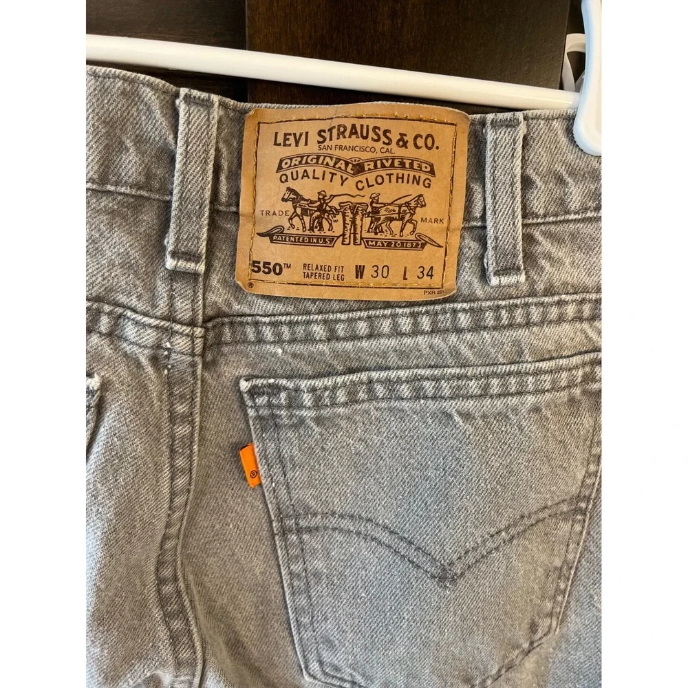 Vintage Levis 550 Orange Tab Grey Relaxed Tapered Leg Jeans Made in USA 30x34